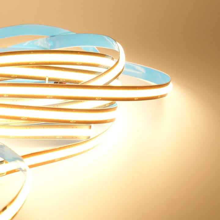 LED pásek COB 24V / 480LED / 12W / 3000K / IP20 / 8mm / PRO+ FREE-CUT